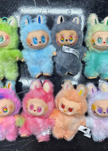 Pastel Renkli Peluş Oyuncaklar