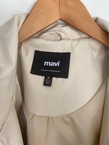 Mavi Jeans Etiketi yok ama hiç giyilmedi