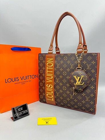 Louis Vuitton Astarsız İçinde fermuarlı cep var Küçük cüzdanlı 