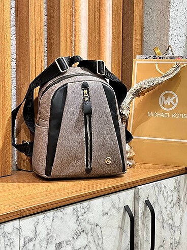 Michael Kors Sırt çantası Astarsız 2 gözlü Fermuar kapamalı