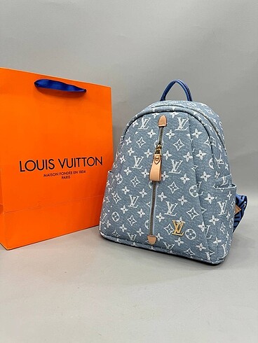 Louis Vuitton Sırt çantası Astarsız 2 gözlü Fermuar kapamalı