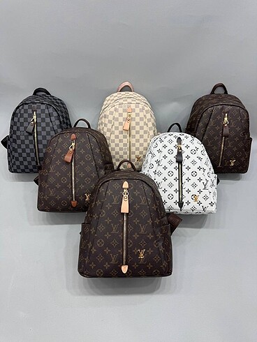 Louis Vuitton Louis Vuitton Sırt çantası Astarsız 2 gözlü Fermuar kapamalı
