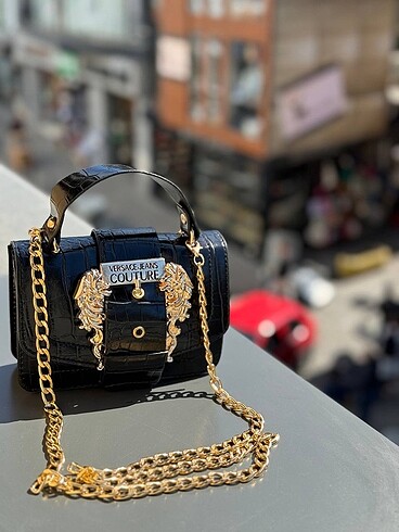 Versace Astarsız Uzun zincir askılı Mıknatıs kapamalı ÖLÇÜ: 18*