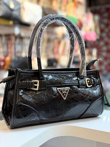 Prada Astarsız Fermuar kapamalı Uzun ayarlanabilir askılı ÖLÇÜ: