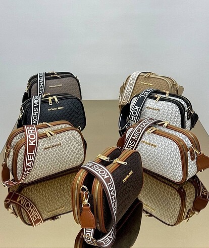 Michael Kors Michael Kors Astarsız 3 gözlü Çift fermuar kapamalı ve tek mık