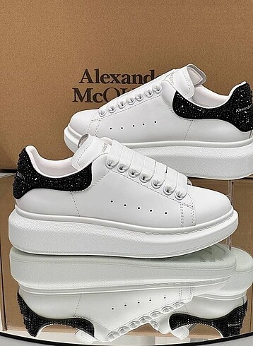36 Beden ALEXANDER MCQUEEN TAŞLI