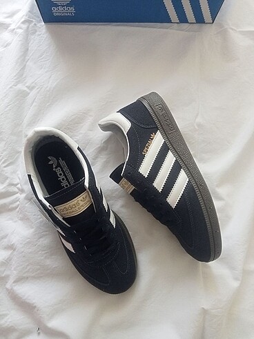 Adidas ADİDAS SPEAZİAL 36-37-38-39-40 MEVCUTTUR