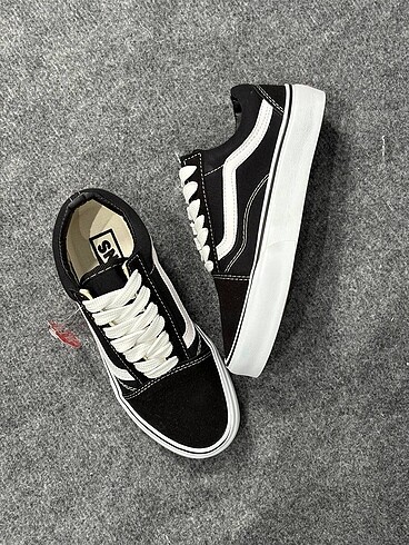 VANS OLD SKOOL