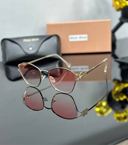 Miu Miu Gözlük+Kutu+Kılıf+Temizleme Bezi Sunglasses+Box+Case+Cl