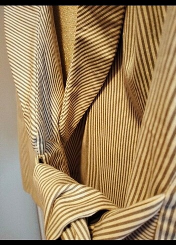 Ann Taylor ORJ. A.TAYLOR İÇ ETİKETLİ KEMERLİ BLAZER