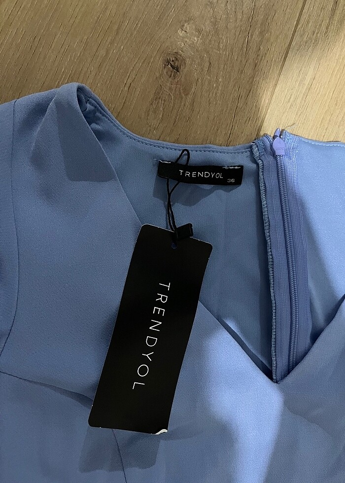 Mavi elbise - Görsel 3