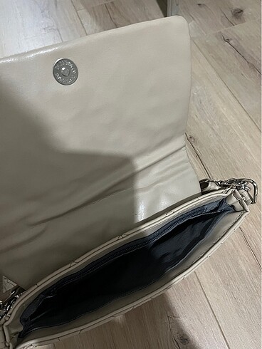 İki çanta - Görsel 2