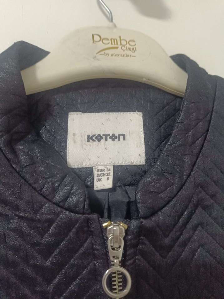 Dik Yaka Siyah Deri Kadın Ceket - Görsel 3