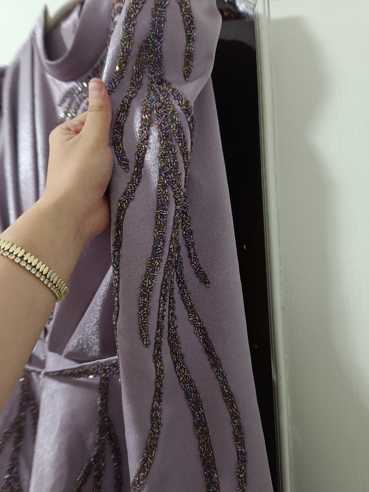 Mor İşlemeli Uzun Kollu Abiye Elbise - Görsel 3