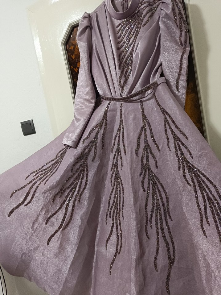 Mor İşlemeli Uzun Kollu Abiye Elbise - Görsel 5