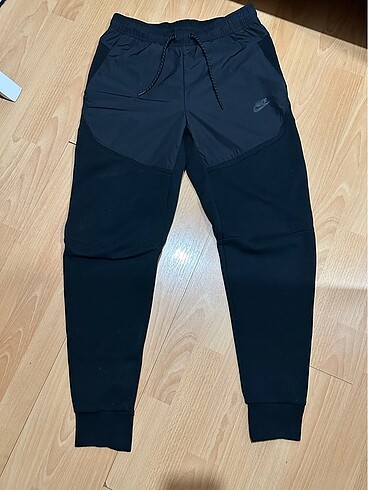 Nike Tech Fleece - Görsel 2