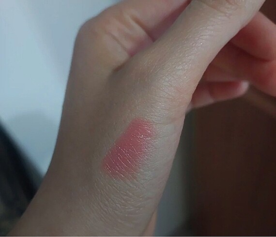 Beden pembe Renk Kiko Smart Fusion Lipstick- No:406