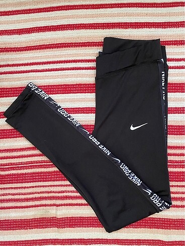 40 Beden Nike spor tayt