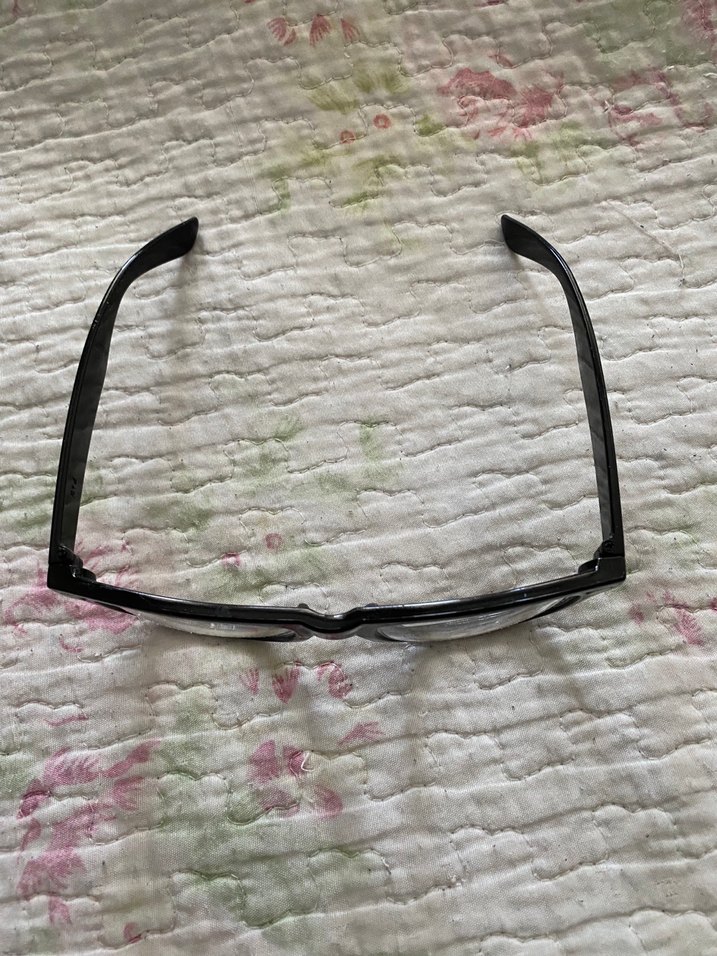 Şeffaf Koyu Siyah Kadın Gözlüğü - Görsel 3