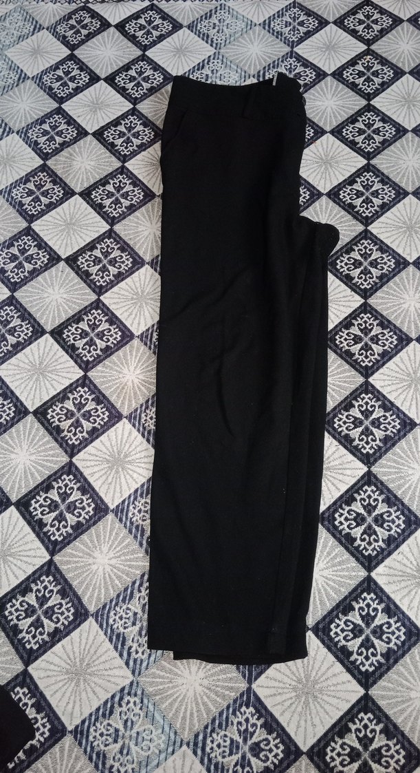 Kadın Siyah Kemerli Kumaş Pantolon - Görsel 2