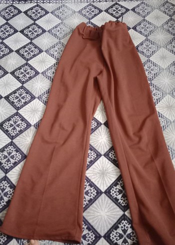 Kahverengi Uzun Kollu Hemşirelik Sabahlığı - Görsel 2