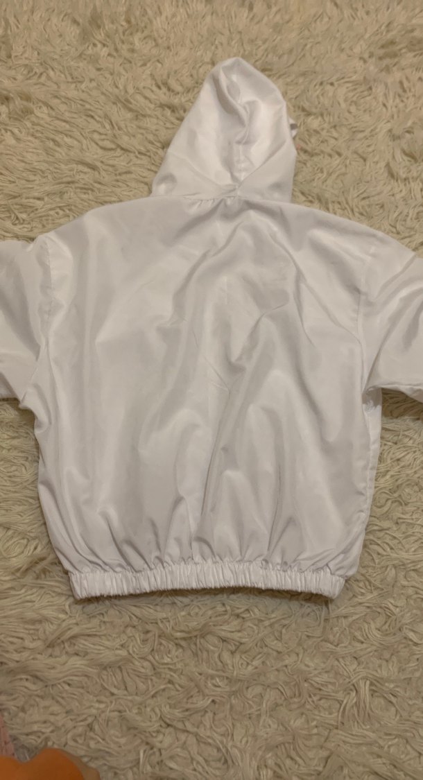 Beyaz Kapüşonlu Kısa Fermuarlı Kadın Ceket - Görsel 3