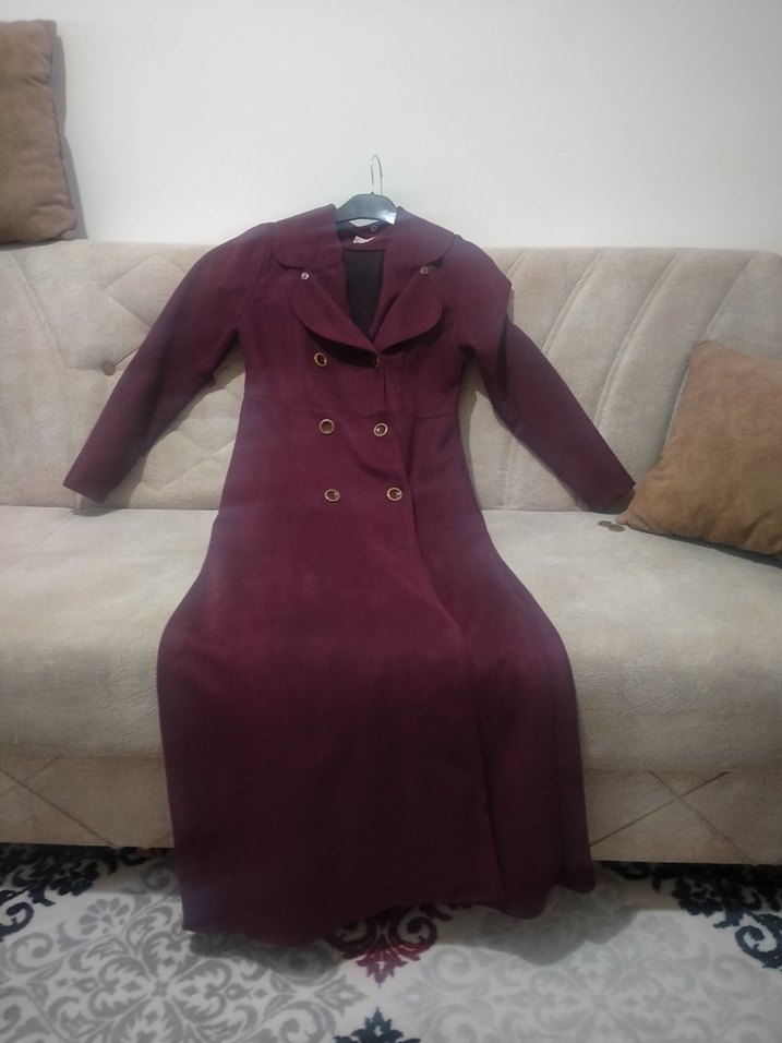 Bordo Düğmeli Uzun Kadın Kaban - Görsel 3