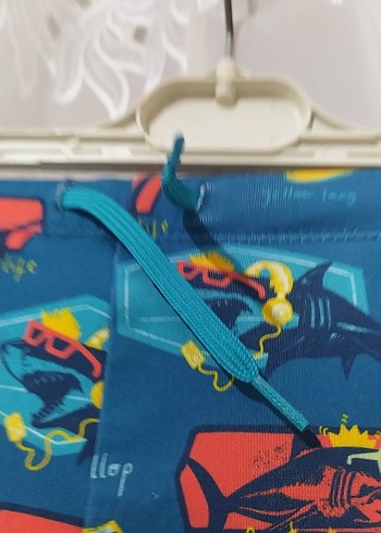 Çok Renkli Desenli Erkek Çocuk Mayo - Görsel 4