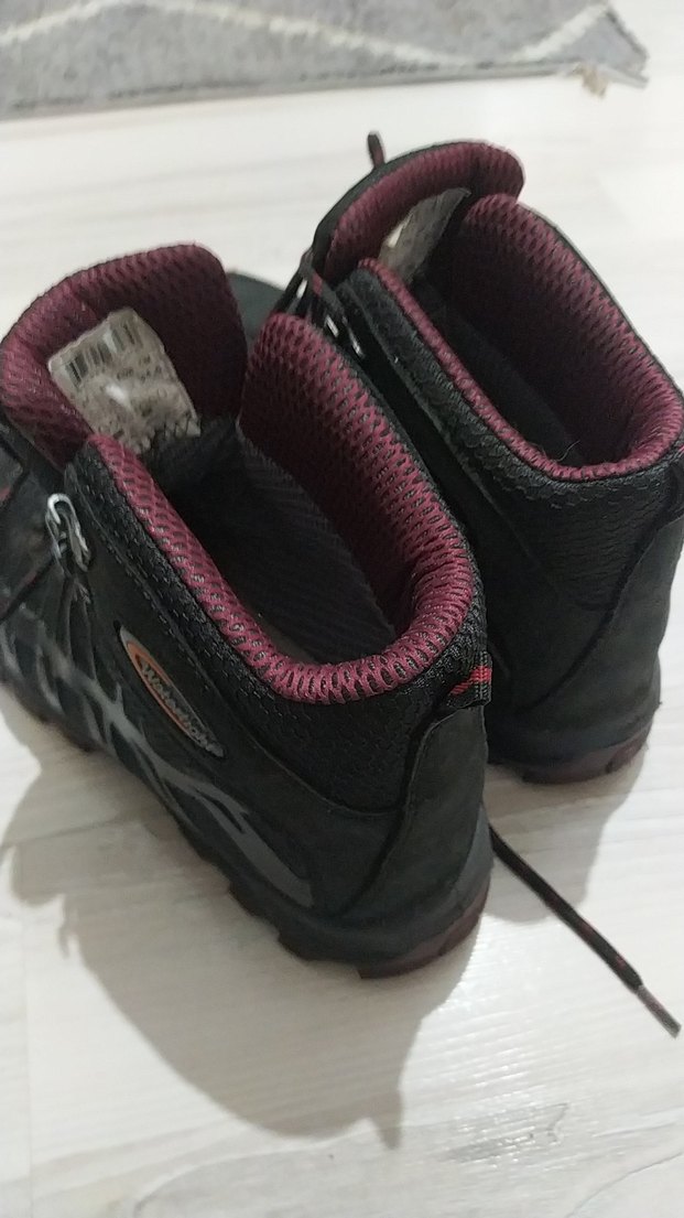 Erkek Siyah Yılan Desenli Outdoor Bot - Görsel 3