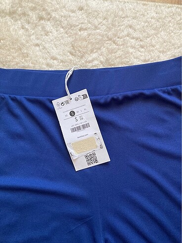s Beden Bershka Pantolon