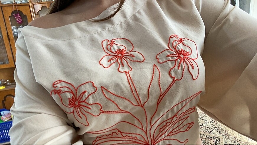 Diğer cicek desenli tshirt crop