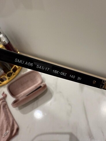 Beden Miu miu