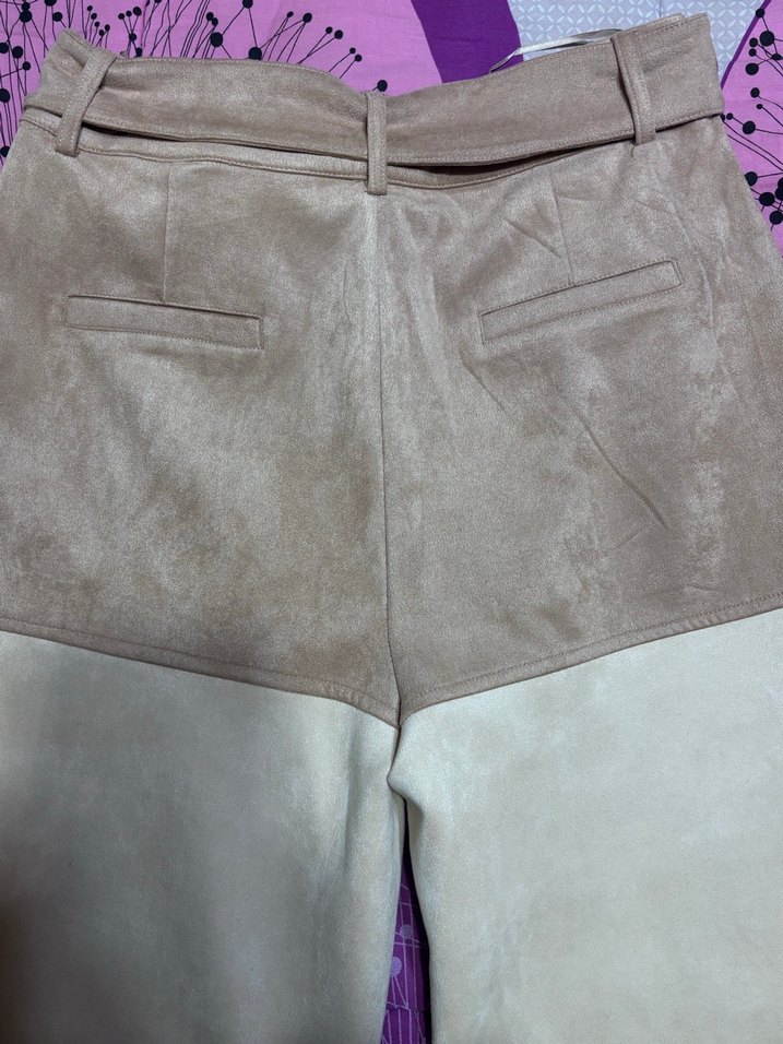 Bej Geniş Kesim Süet Kemerli Kadın Pantolon - Görsel 4