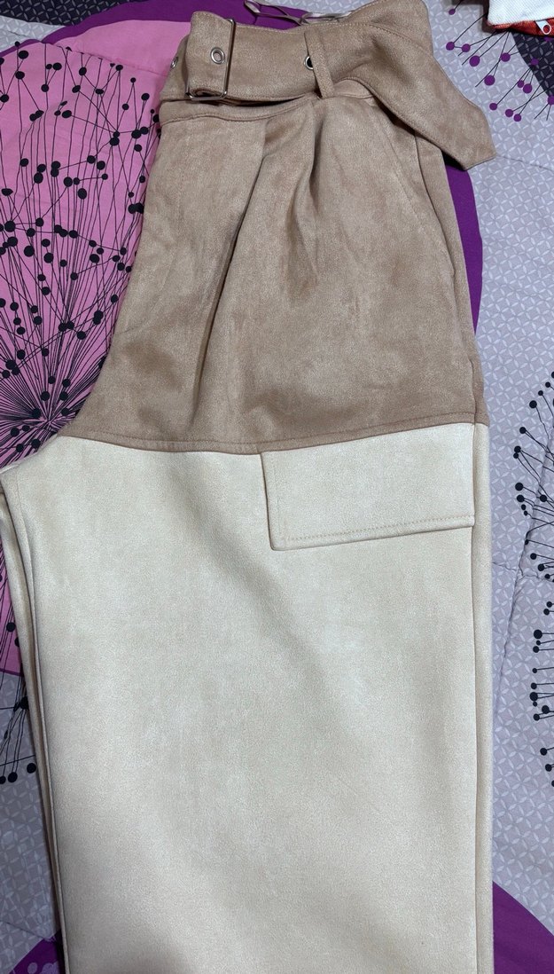 Bej Geniş Kesim Süet Kemerli Kadın Pantolon - Görsel 2