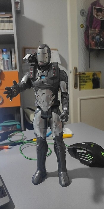 Marvel Avengers War machine figür 30 cm  - Görsel 3