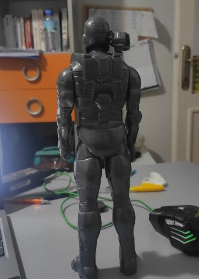 Marvel Avengers War machine figür 30 cm  - Görsel 2