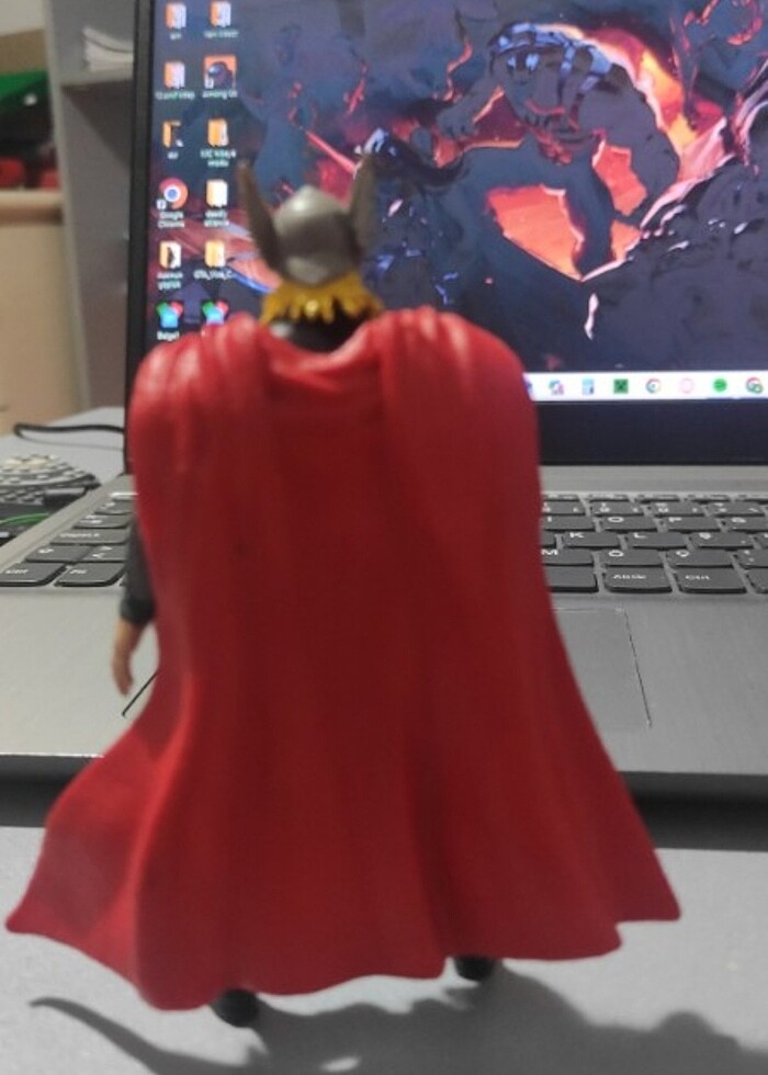 Thor figür 13cm - Görsel 2