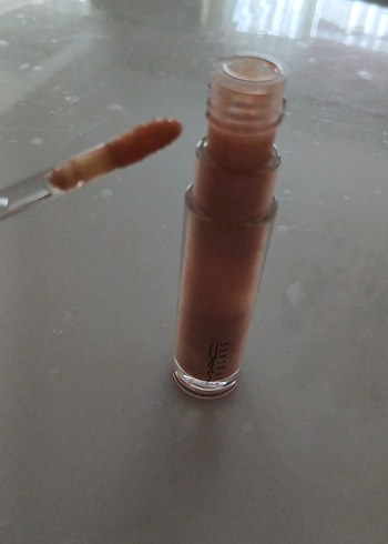 Beden MAC Lipglass Parlak Bej Ruj
