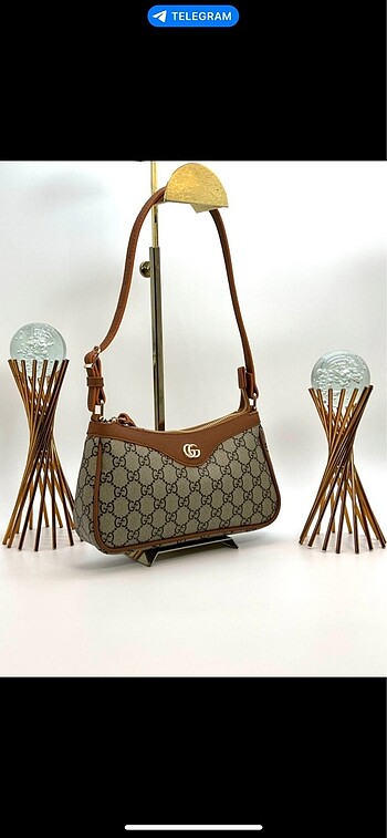 GUCCİ BAGET ÇANTA