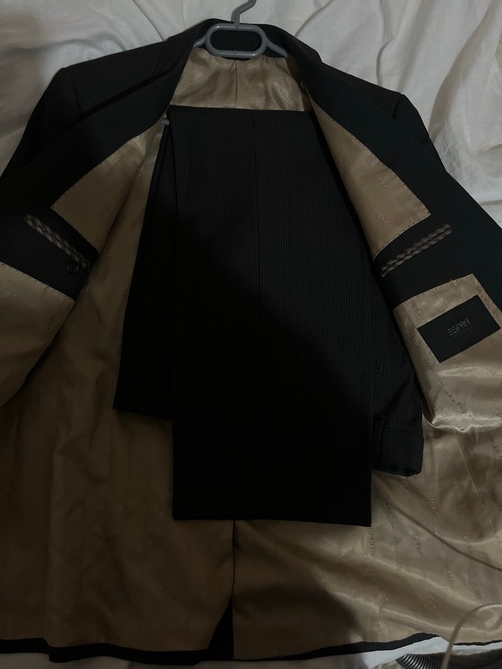 Erkek Siyah Düğmeli Ofis Takım Elbise - Görsel 2