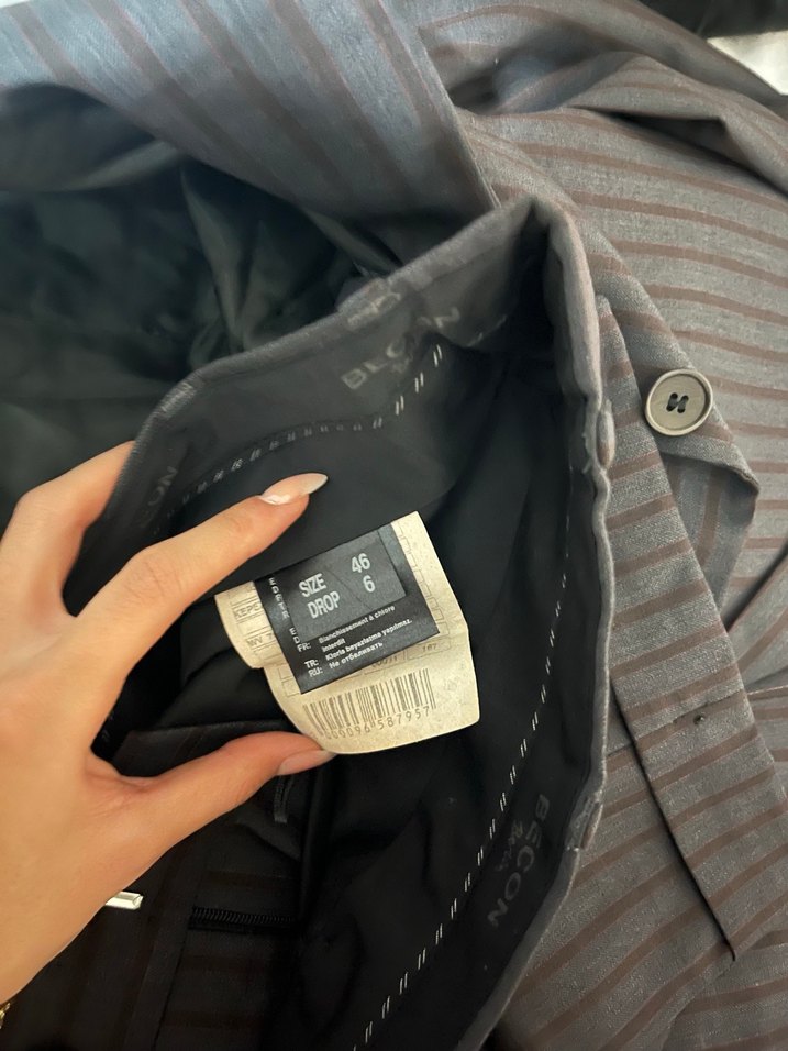 Düğmeli çizgili Erkek Takım Elbise - Görsel 4