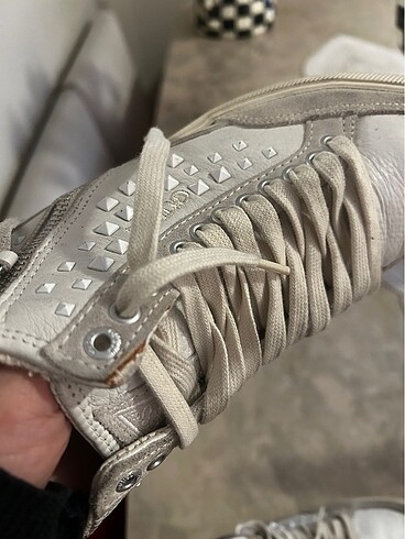 38 Beden Guess spor ayakkabı