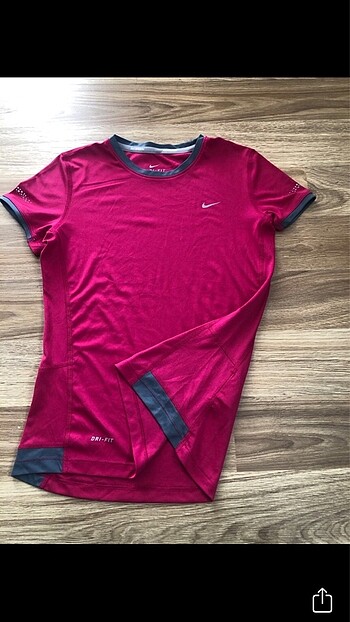 Nike Nike kız tişört