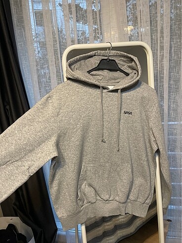 H&M Gri sweatshirt