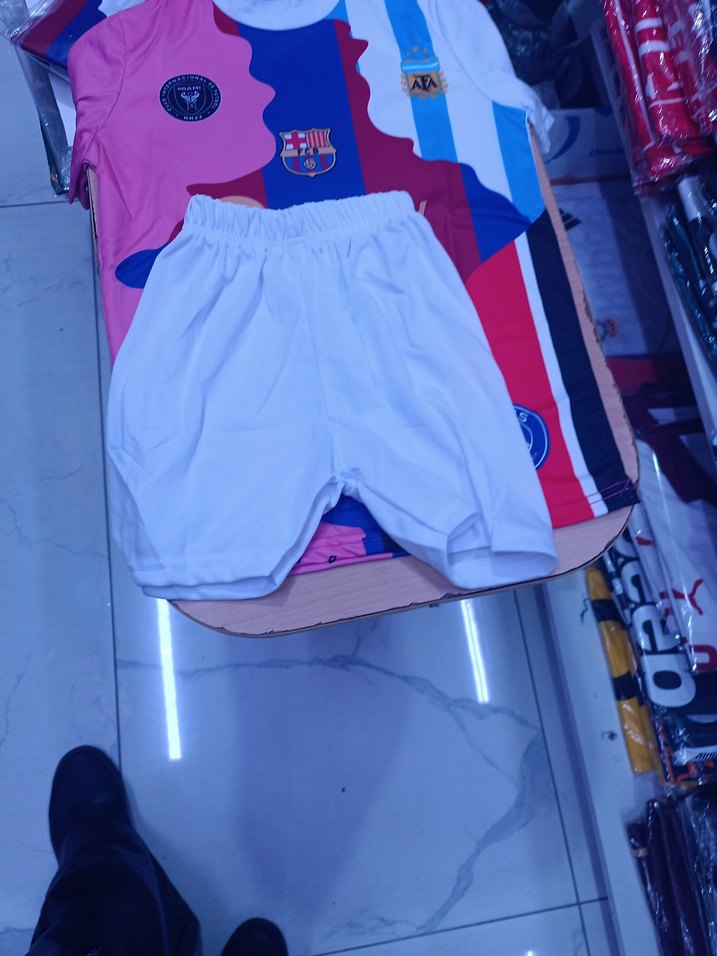 Messi konsept forma 
yaş gurubu mevcuttur - Görsel 4