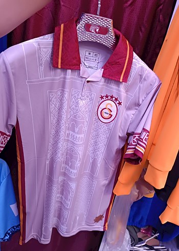 Beyaz Renkli Galatasaray Baskılı Erkek t-shirt