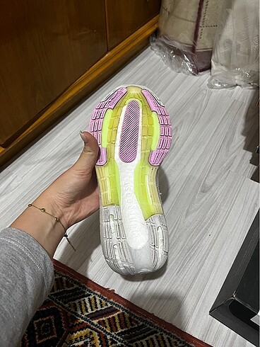 40 Beden ADİDAS ULTRABOOST 40 NUMARA