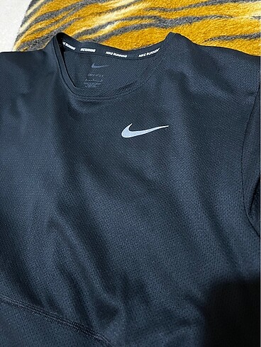 Nike Spor Tişört