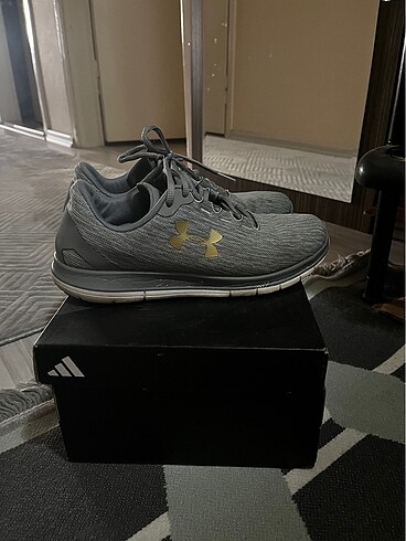 Nike Under Armour