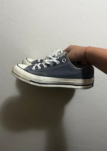 Gri Minimalist Kadın Spor Ayakkabı